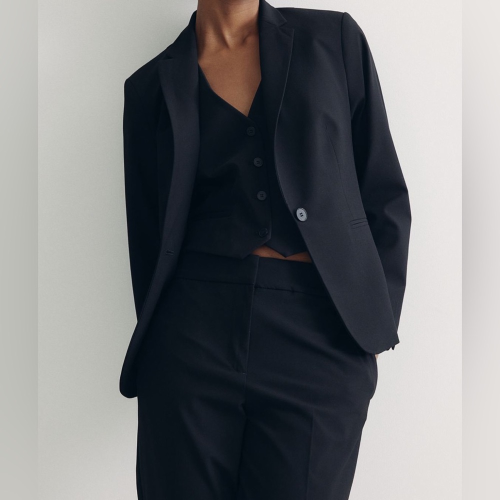 H&M fitted blazer.